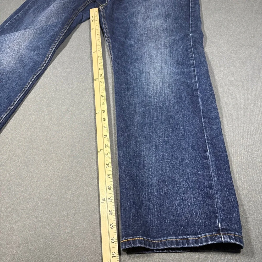 Levis pre owned